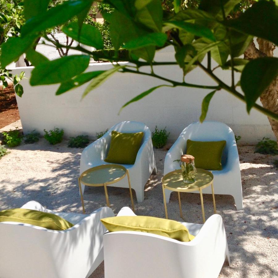 Villa Ricciardi-Suite Famigliare 1-Zona Ostuni Montalbano  Exterior photo